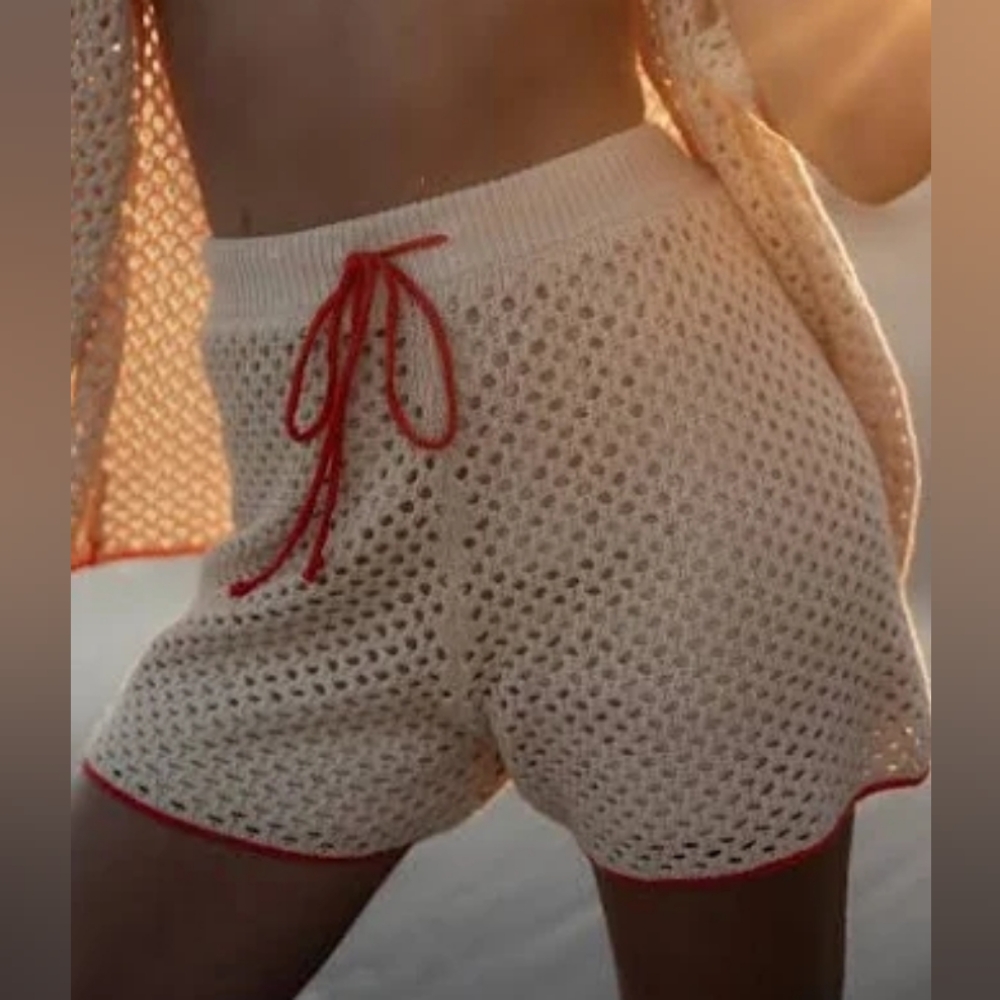 Petal & Pup Cream Crochet High Waist Shorts